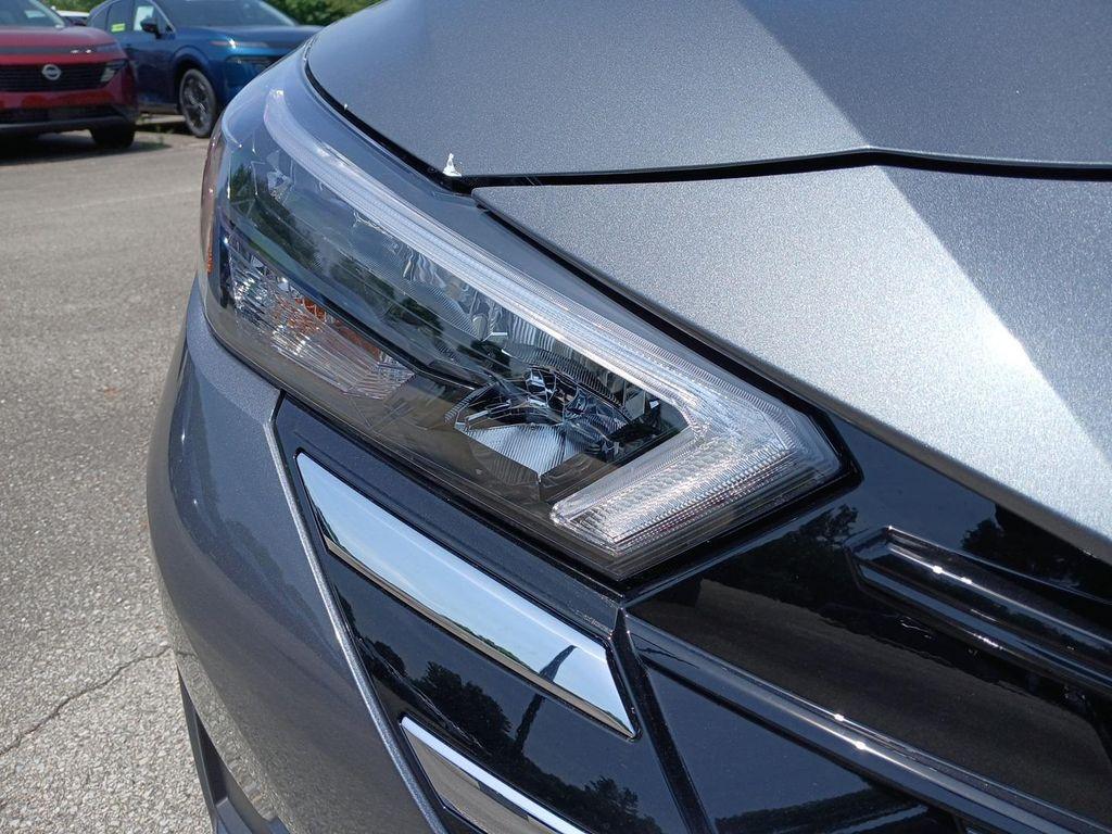 new 2025 Nissan Versa car, priced at $21,910