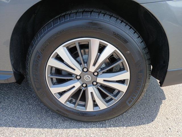 used 2019 Nissan Pathfinder car, priced at $12,258