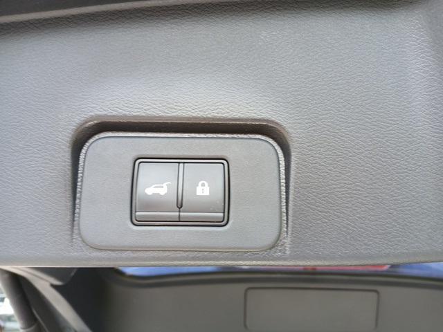 used 2023 Nissan Rogue car, priced at $27,466
