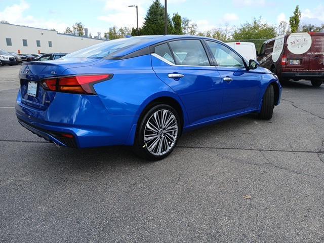 new 2025 Nissan Altima car, priced at $34,752