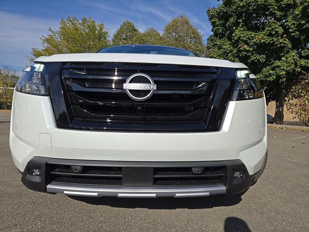 new 2025 Nissan Pathfinder car, priced at $47,455