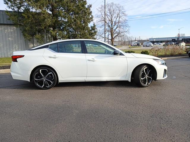 used 2023 Nissan Altima car, priced at $25,549