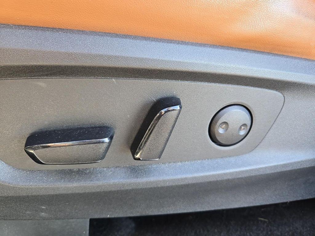 used 2022 Nissan Pathfinder car, priced at $31,934