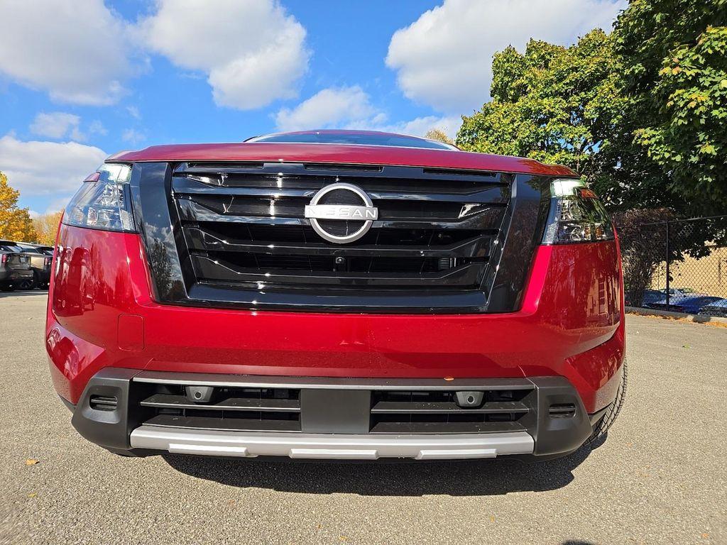 new 2025 Nissan Pathfinder car, priced at $46,308