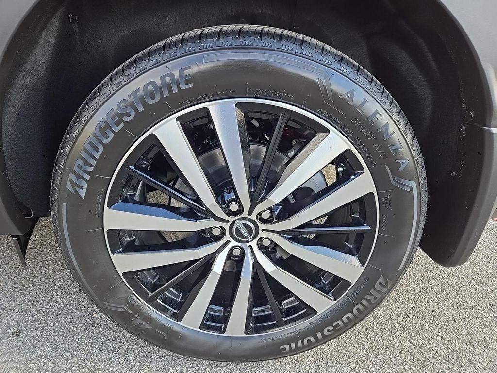 new 2025 Nissan Pathfinder car, priced at $46,308