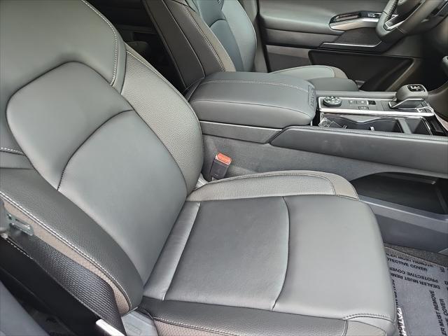 new 2025 Nissan Pathfinder car, priced at $45,232