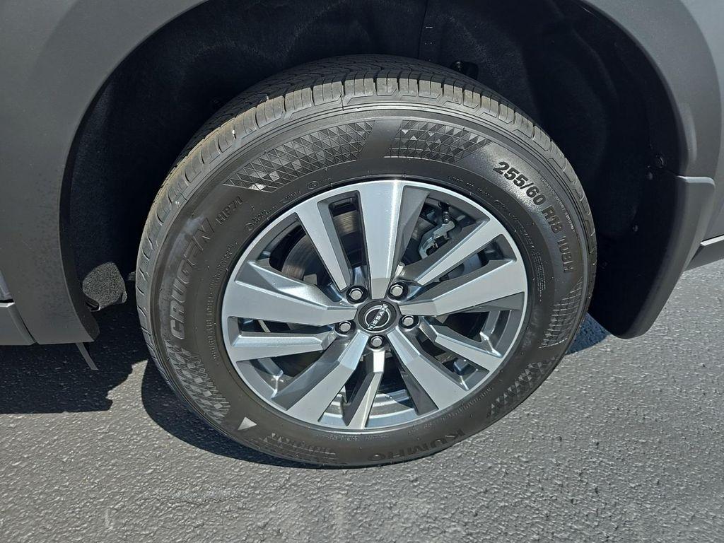 new 2025 Nissan Pathfinder car, priced at $45,232