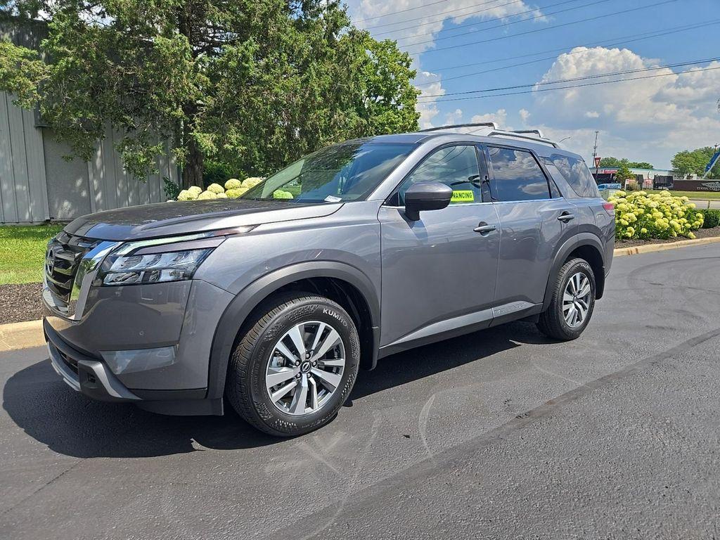 new 2025 Nissan Pathfinder car, priced at $45,232