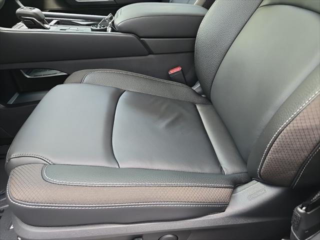 new 2025 Nissan Pathfinder car, priced at $45,232