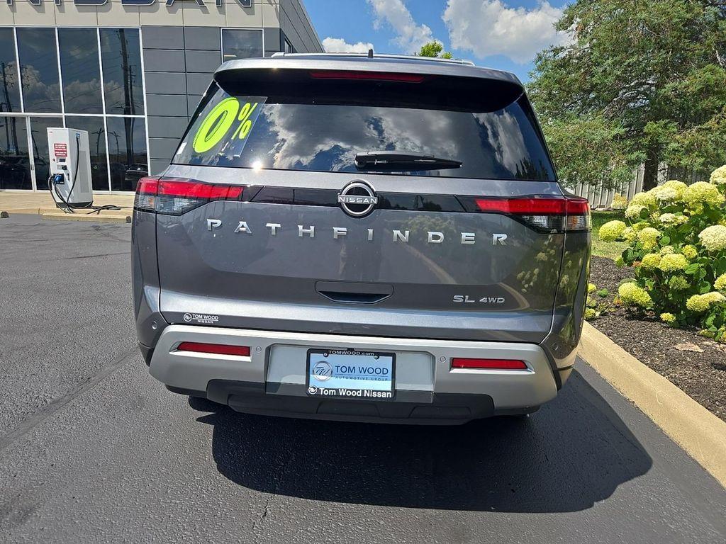 new 2025 Nissan Pathfinder car, priced at $45,232