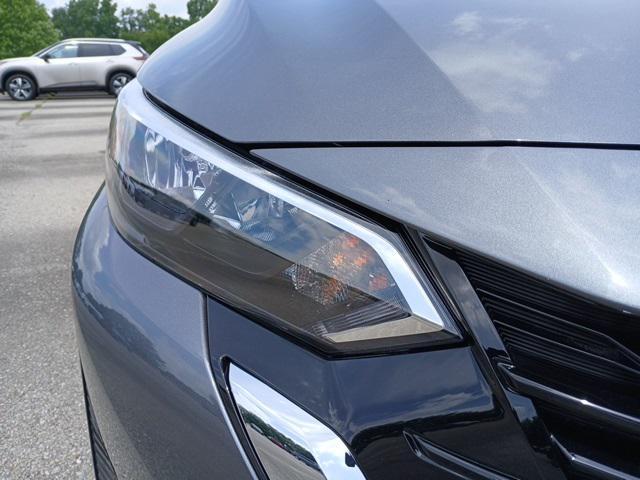 new 2025 Nissan Sentra car, priced at $22,672