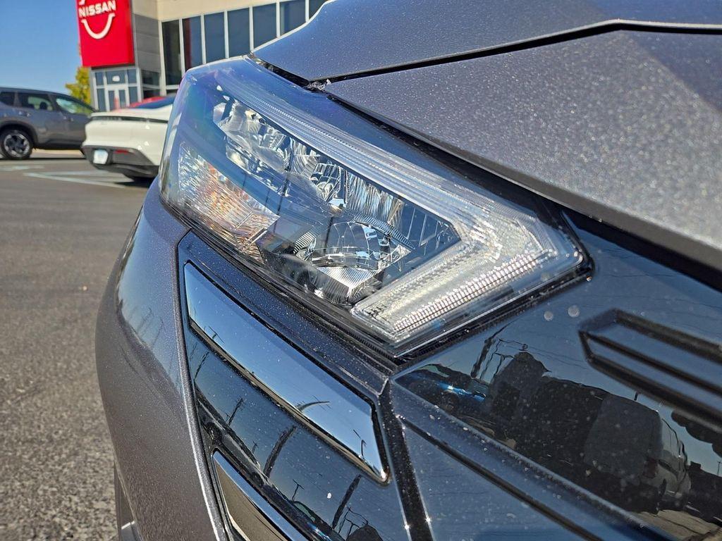 new 2025 Nissan Versa car, priced at $21,938