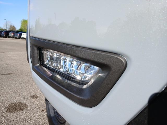 new 2025 Nissan Frontier car, priced at $47,569