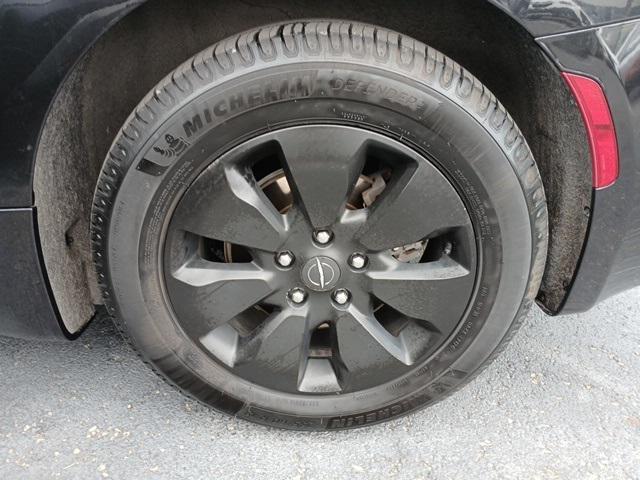 used 2019 Chrysler Pacifica Hybrid car, priced at $22,998