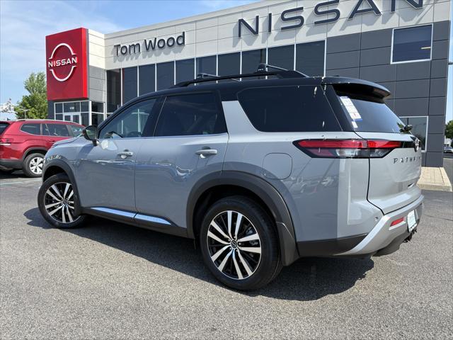 new 2025 Nissan Pathfinder car, priced at $55,035