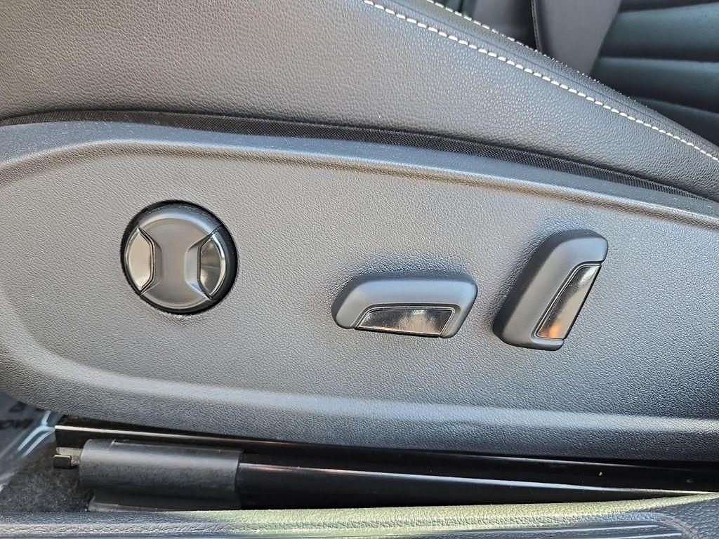 used 2024 Volkswagen Jetta car, priced at $18,562