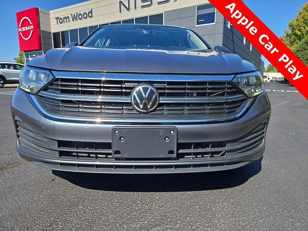used 2024 Volkswagen Jetta car, priced at $18,562