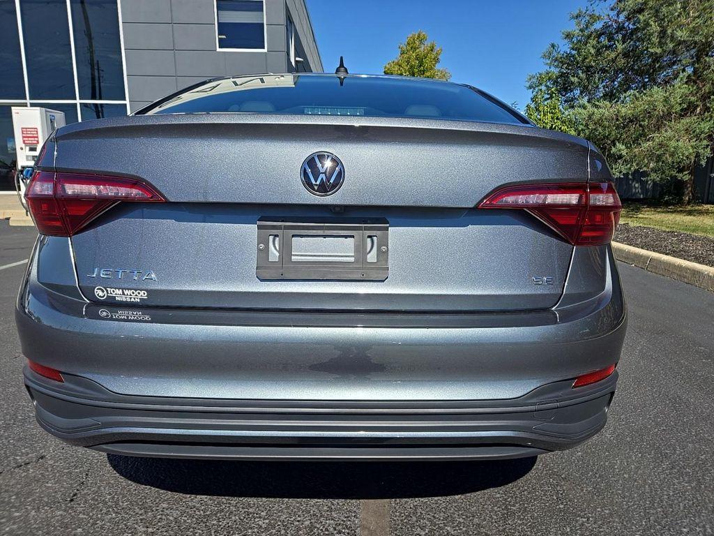 used 2024 Volkswagen Jetta car, priced at $18,562