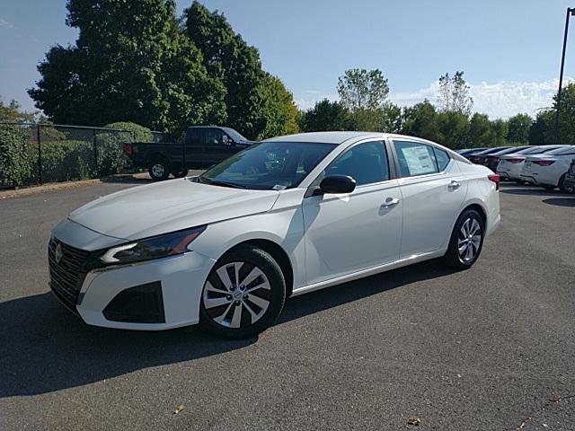 new 2025 Nissan Altima car, priced at $25,987