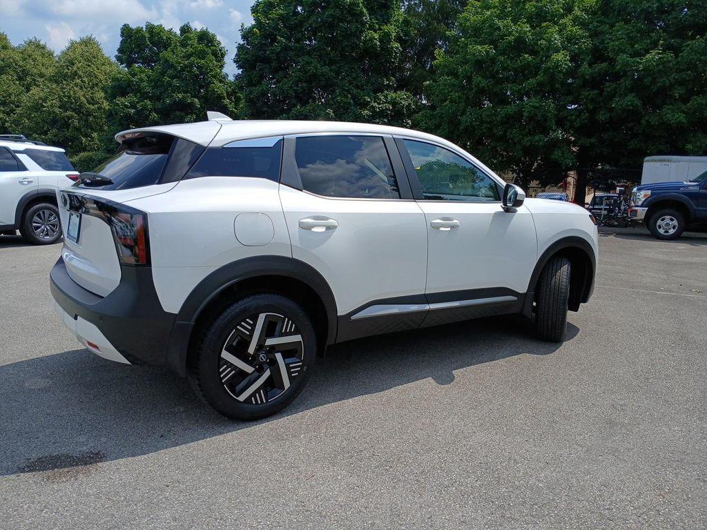 new 2025 Nissan Kicks car, priced at $23,715