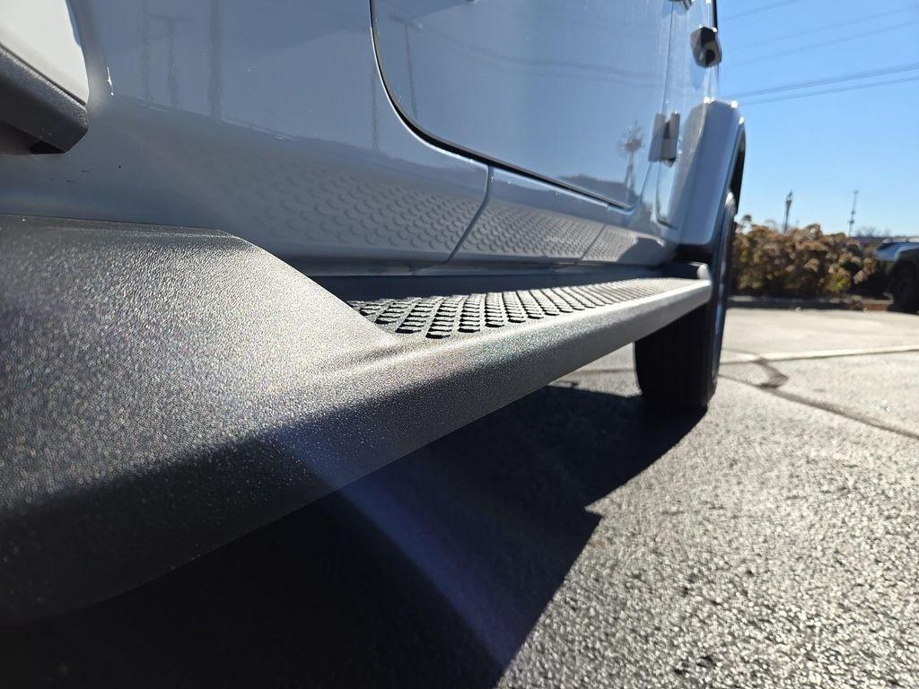 used 2021 Jeep Wrangler Unlimited car, priced at $32,574