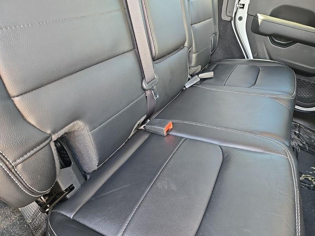 used 2021 Jeep Wrangler Unlimited car, priced at $32,574