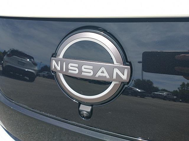 new 2025 Nissan Leaf car, priced at $36,500