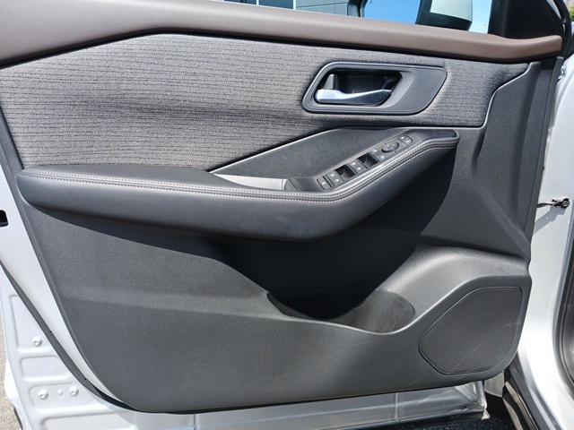 used 2022 Nissan Rogue car, priced at $25,677