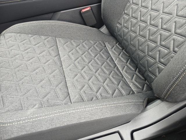 new 2025 Nissan Kicks car, priced at $27,627