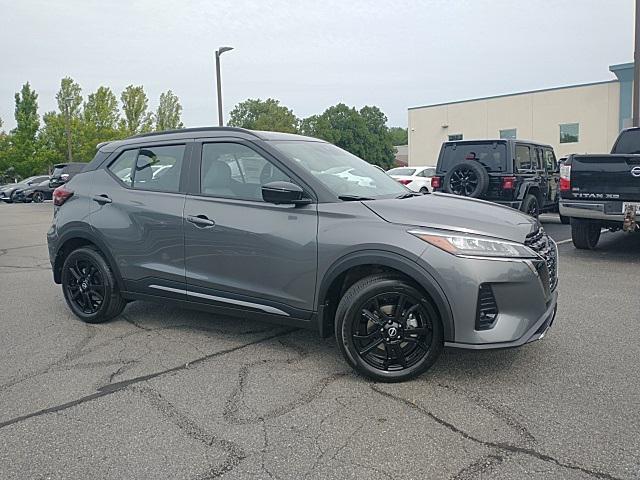 new 2024 Nissan Kicks car, priced at $24,984