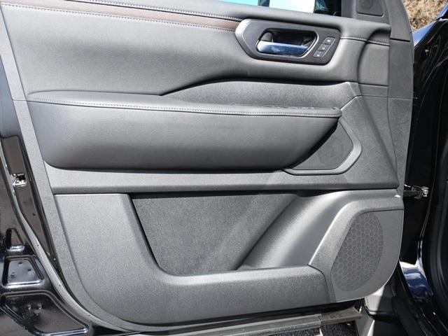 new 2025 Nissan Armada car, priced at $68,490