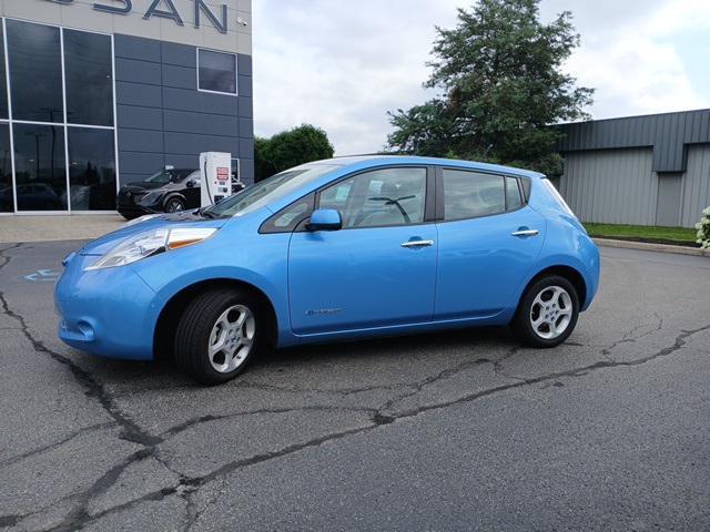 used 2013 Nissan Leaf car, priced at $6,800