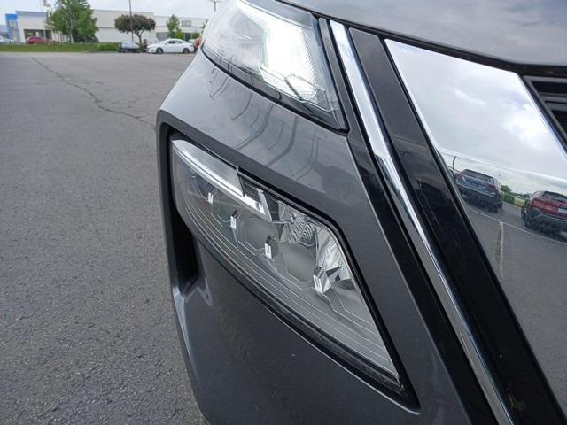 used 2022 Nissan Rogue car, priced at $26,498