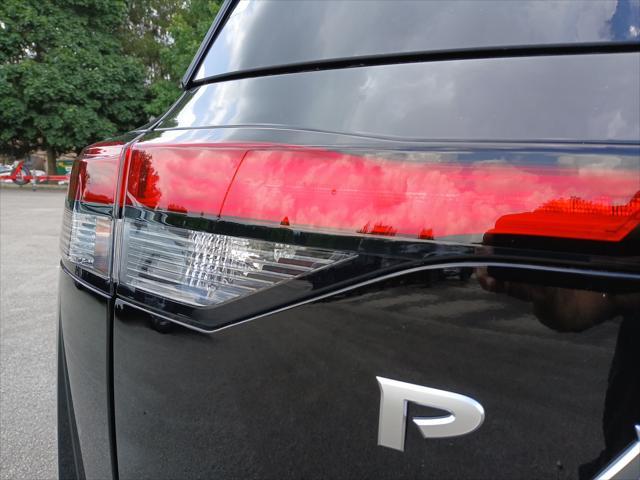 new 2025 Nissan Pathfinder car, priced at $45,154