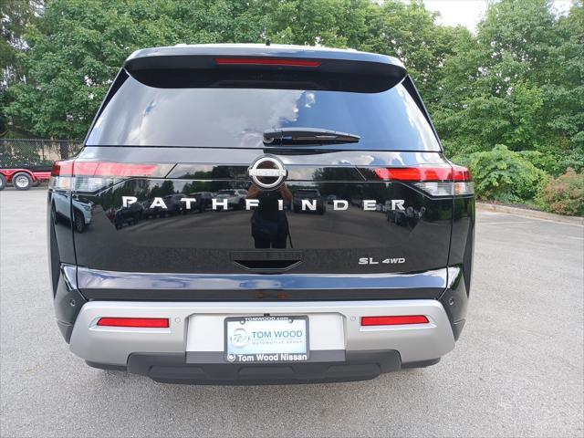 new 2025 Nissan Pathfinder car, priced at $45,154