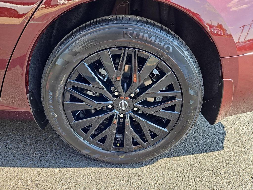 new 2025 Nissan Altima car, priced at $28,686