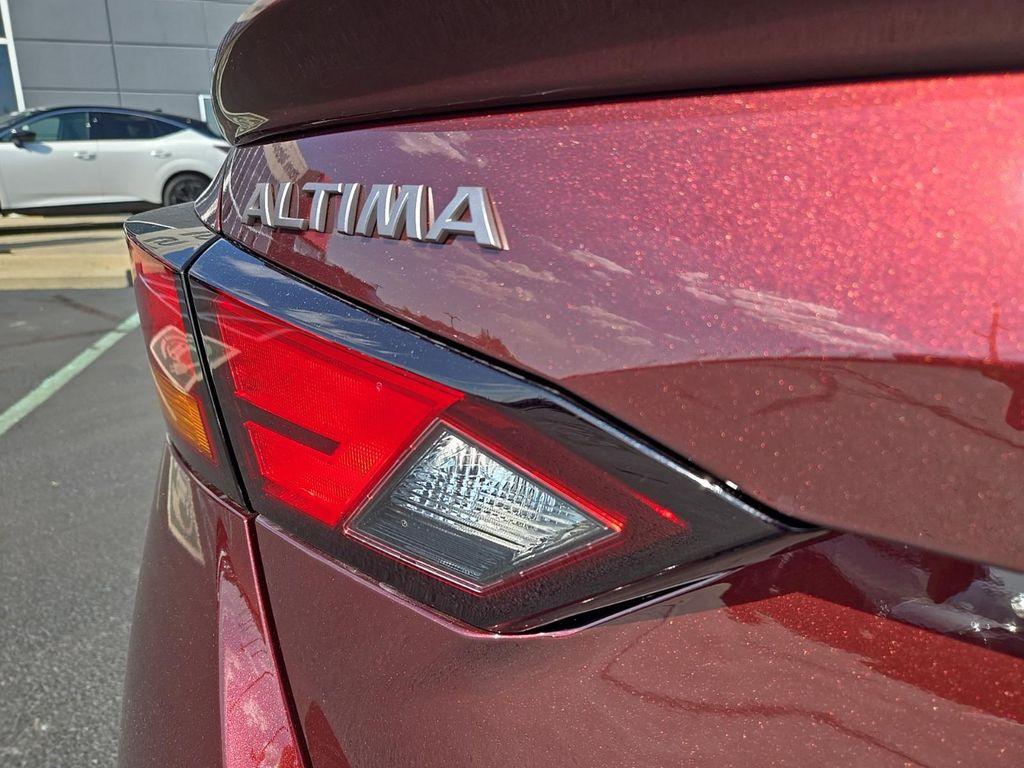 new 2025 Nissan Altima car, priced at $28,686