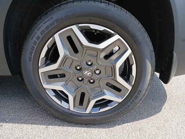 used 2023 Hyundai Santa Fe car, priced at $31,196