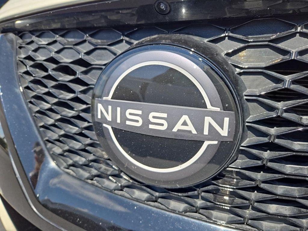 used 2023 Nissan Maxima car, priced at $32,455