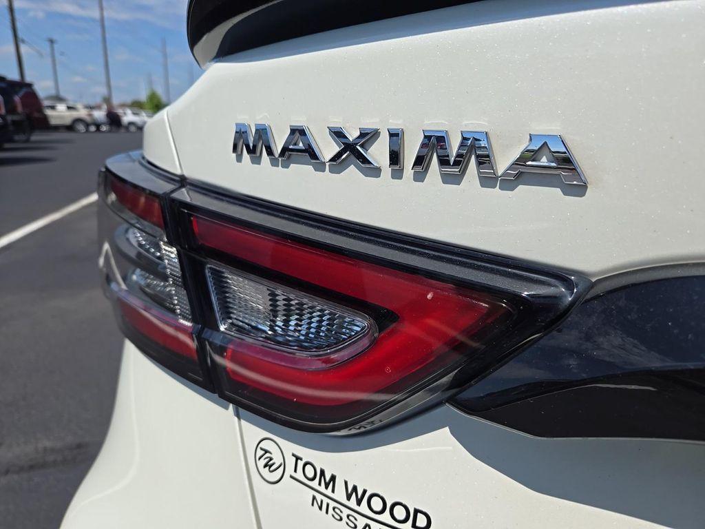 used 2023 Nissan Maxima car, priced at $32,455