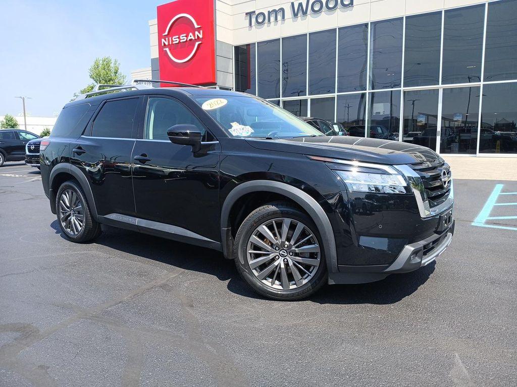 used 2022 Nissan Pathfinder car, priced at $33,373