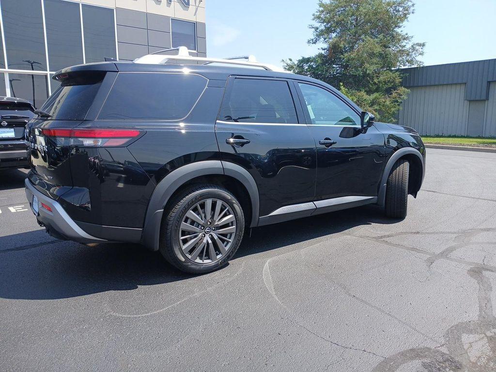 used 2022 Nissan Pathfinder car, priced at $33,373
