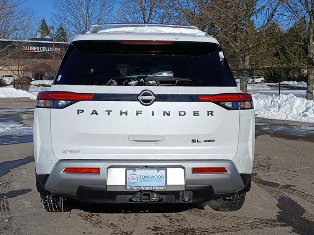 new 2025 Nissan Pathfinder car, priced at $48,277