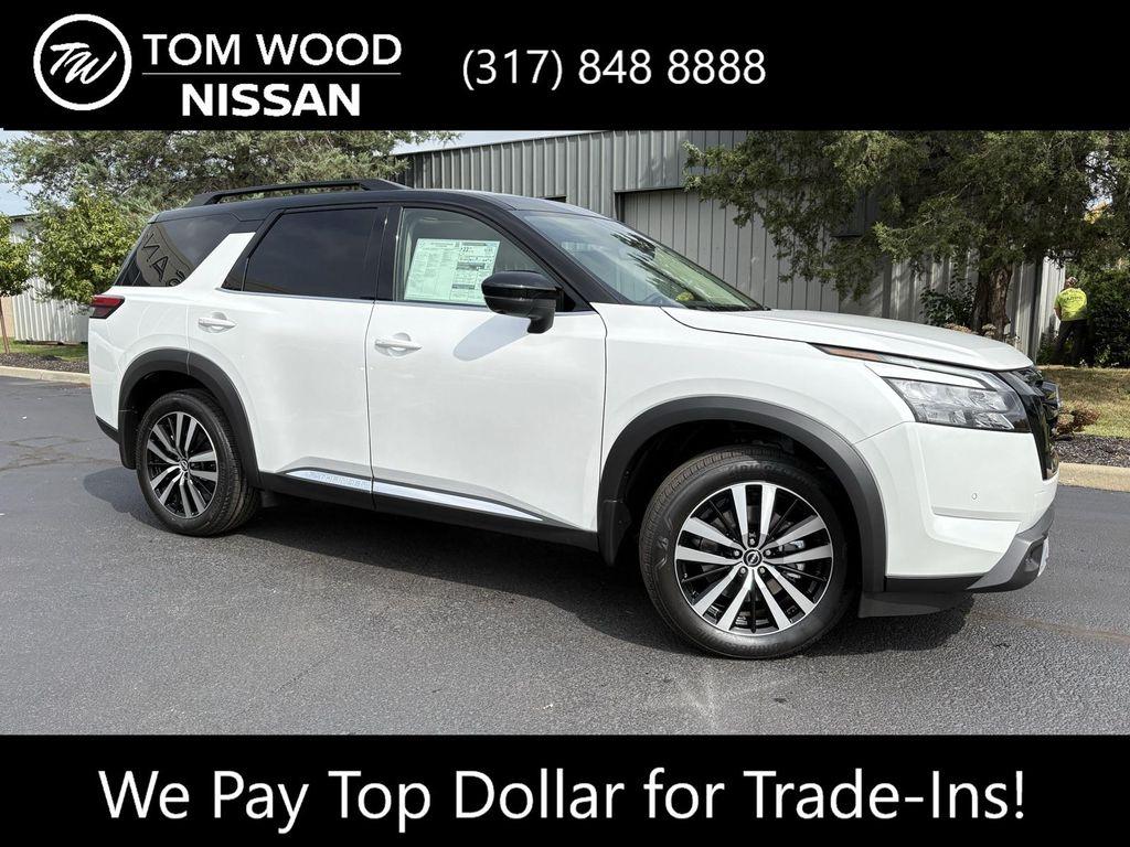 new 2025 Nissan Pathfinder car, priced at $55,010