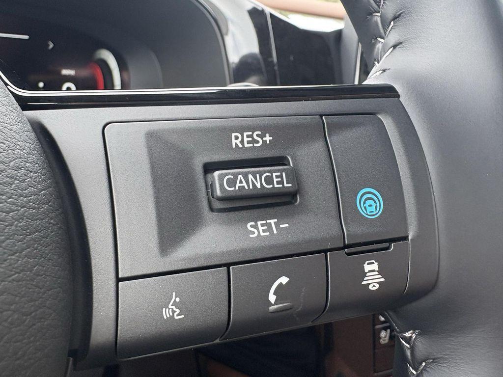 new 2025 Nissan Pathfinder car, priced at $46,815
