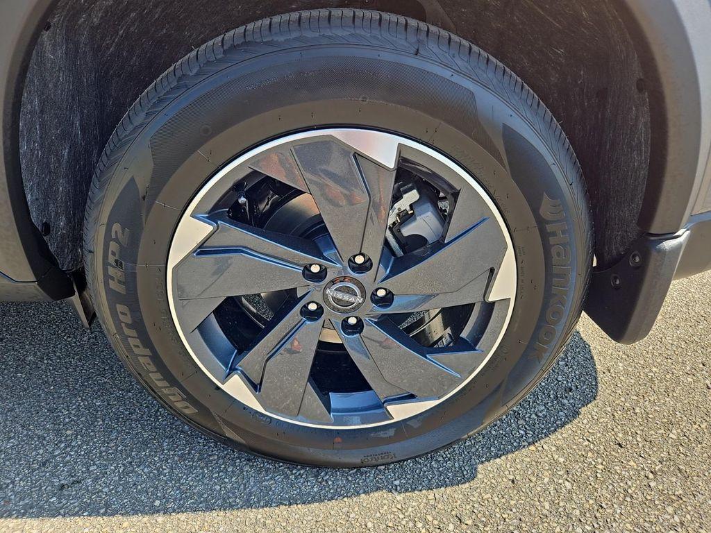 new 2026 Nissan Rogue car, priced at $30,111