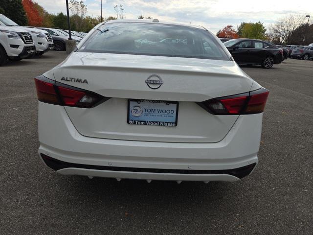 new 2025 Nissan Altima car, priced at $25,804