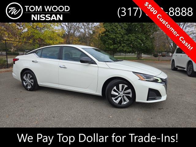 new 2025 Nissan Altima car, priced at $26,604