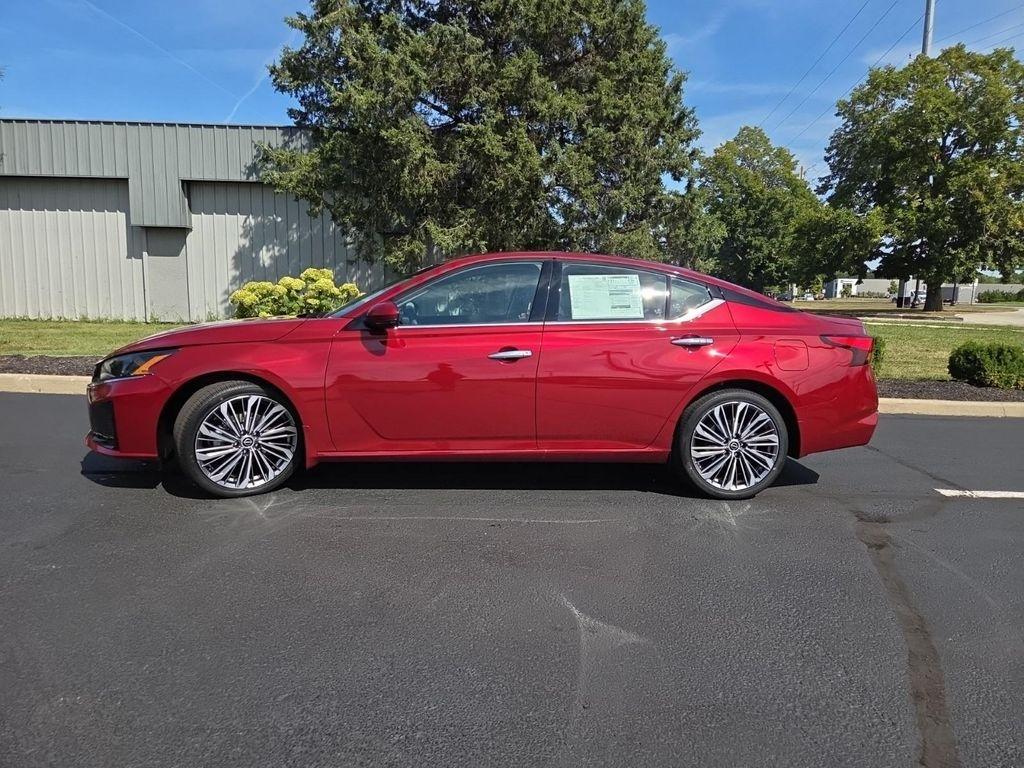 new 2025 Nissan Altima car, priced at $34,243