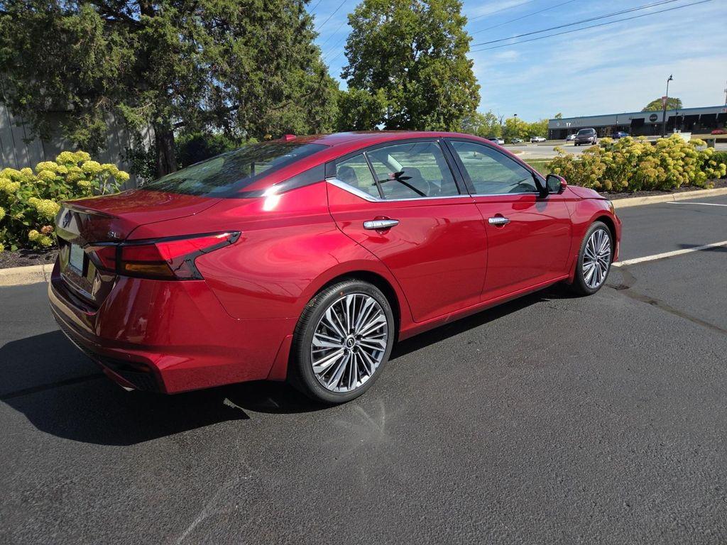 new 2025 Nissan Altima car, priced at $34,243